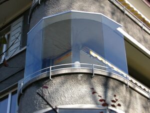 Balkonverglasung-Satec
